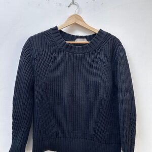 Everlane Women's Black Crew Neck Sweater